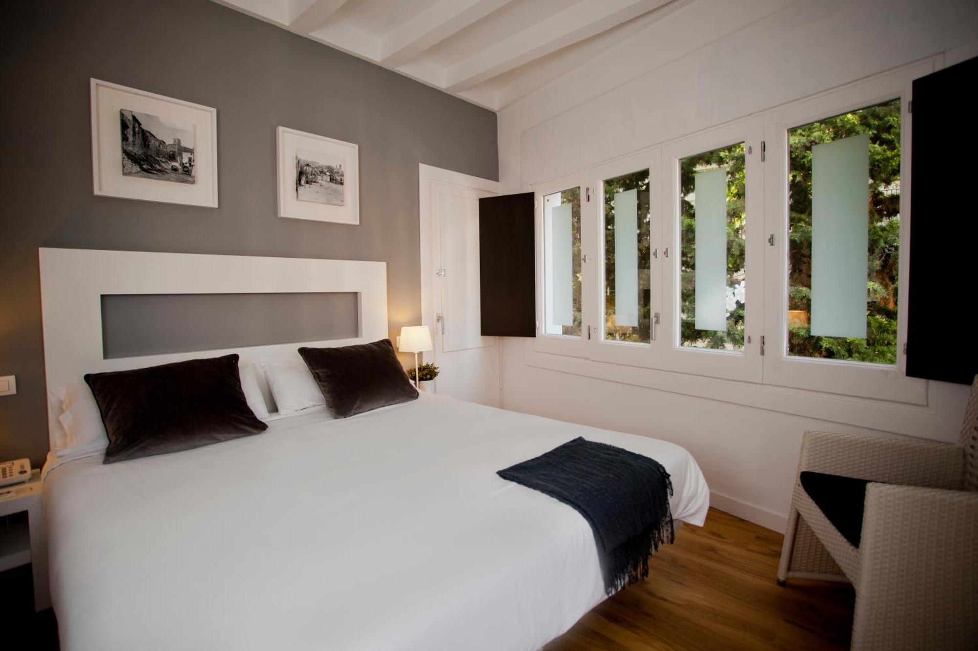 Chambre Lits Jumeaux avec Lit d’Appoint